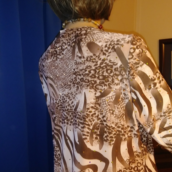 Top - Picture 7 of 7